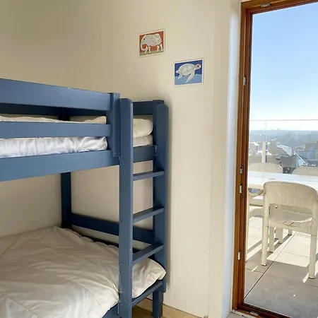 Attic With Coastal Views, Cleaning Included